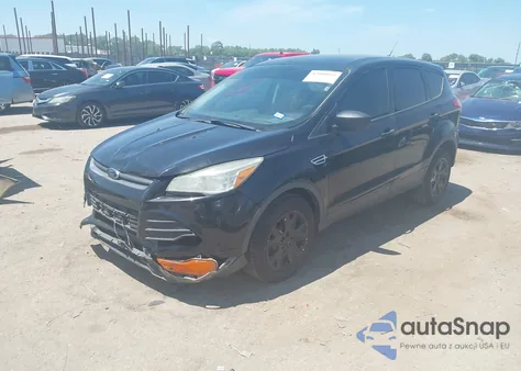 2014 Ford Escape S z USA, uszkodzony, nr VIN 1FMCU0F73EUB28735